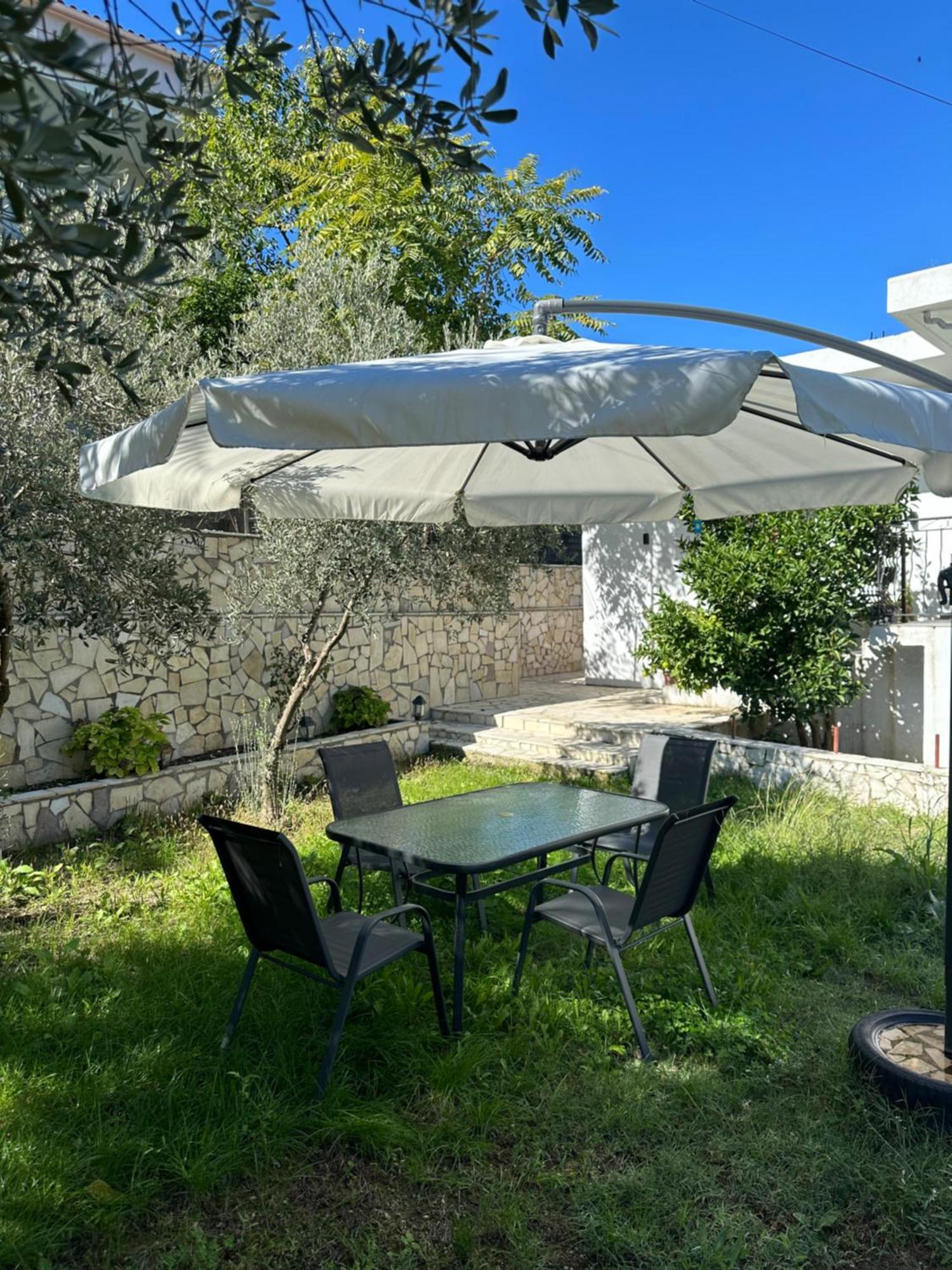 Villa Braho Gjirokastër Екстериор снимка